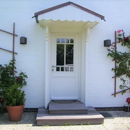 Reetdachhaus Webstube Foehr Fuer 3 Pers Und 1 Haustier *