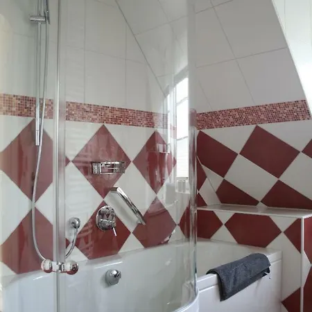 Reetdachhaus Webstube Foehr Fuer 3 Pers Und 1 Haustier *