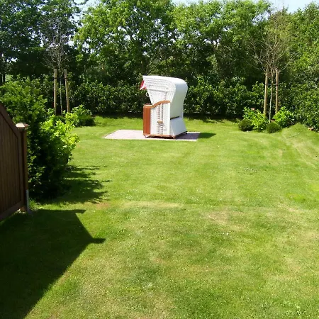 Reetdachhaus Webstube Foehr Fuer 3 Pers Und 1 Haustier Daire *